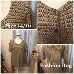 Ladies short sleeve knit sweater